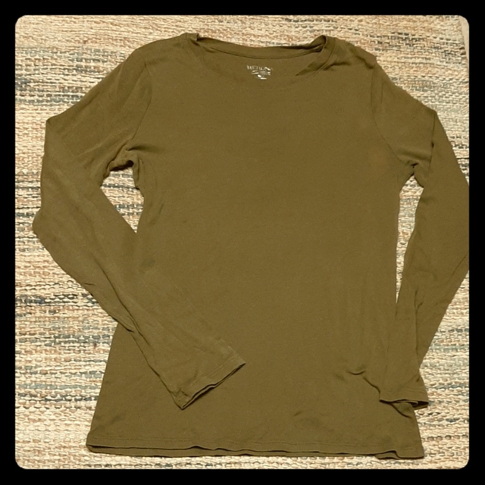 [3 for $12] Navy green Long Sleeve top